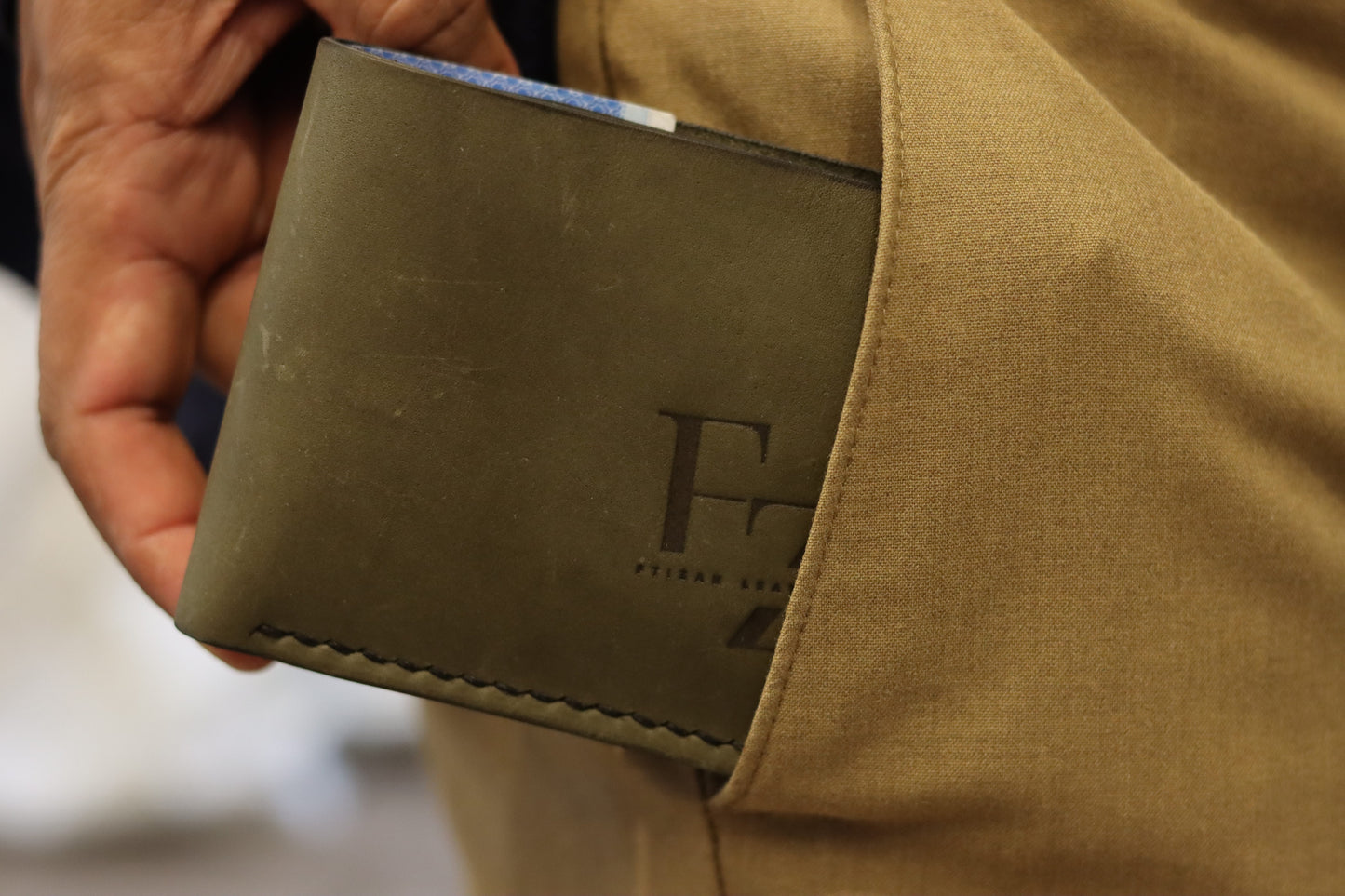 N°4. Wallet - Olive Green