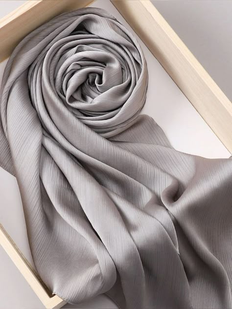 FOULARD ET ACCESSOIRE TESLYM