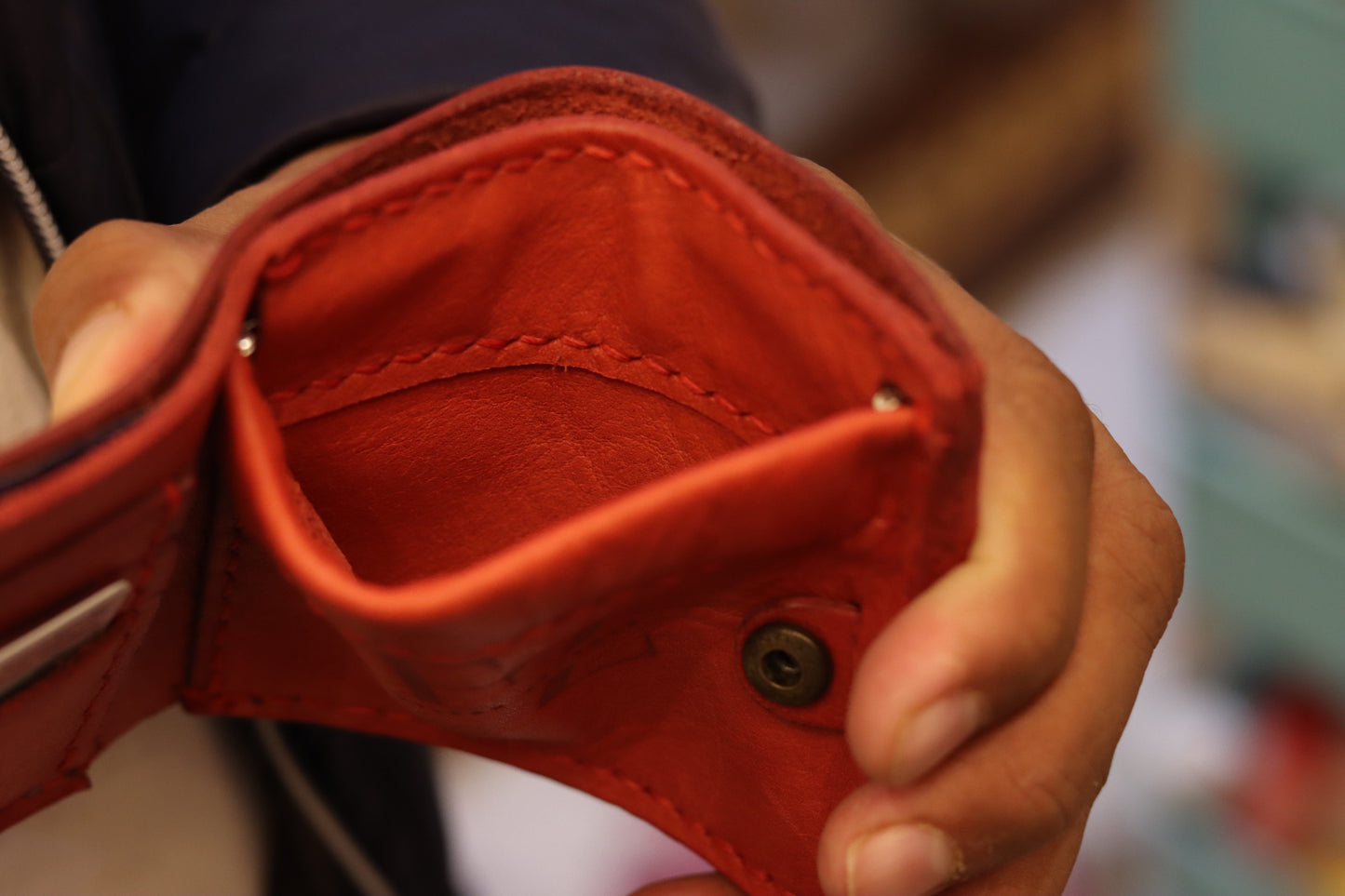 N°4. Wallet -Nostalgia