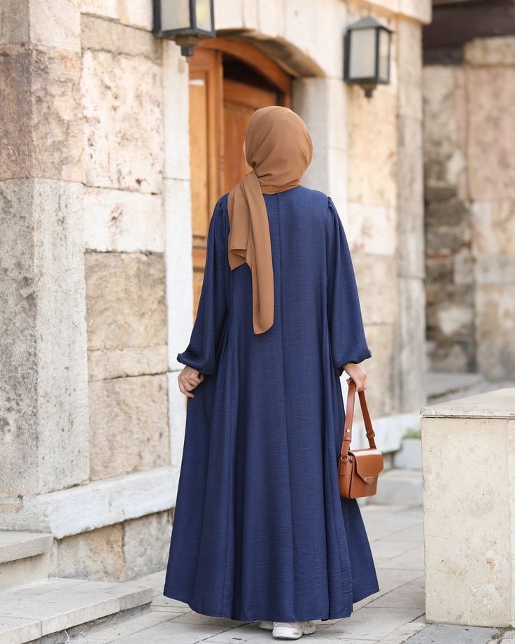AL MOUSSAWIR ABAYA