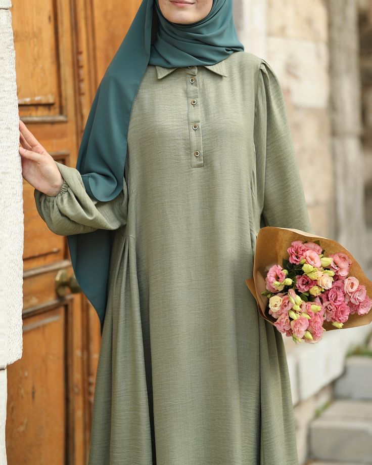 AL MOUSSAWIR ABAYA